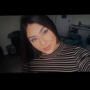 Meet your Posher, Betsabe